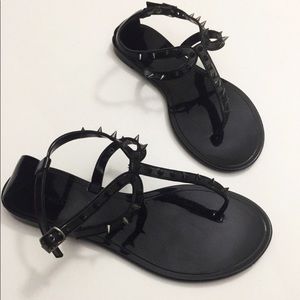 Steve Madden spiked jellies